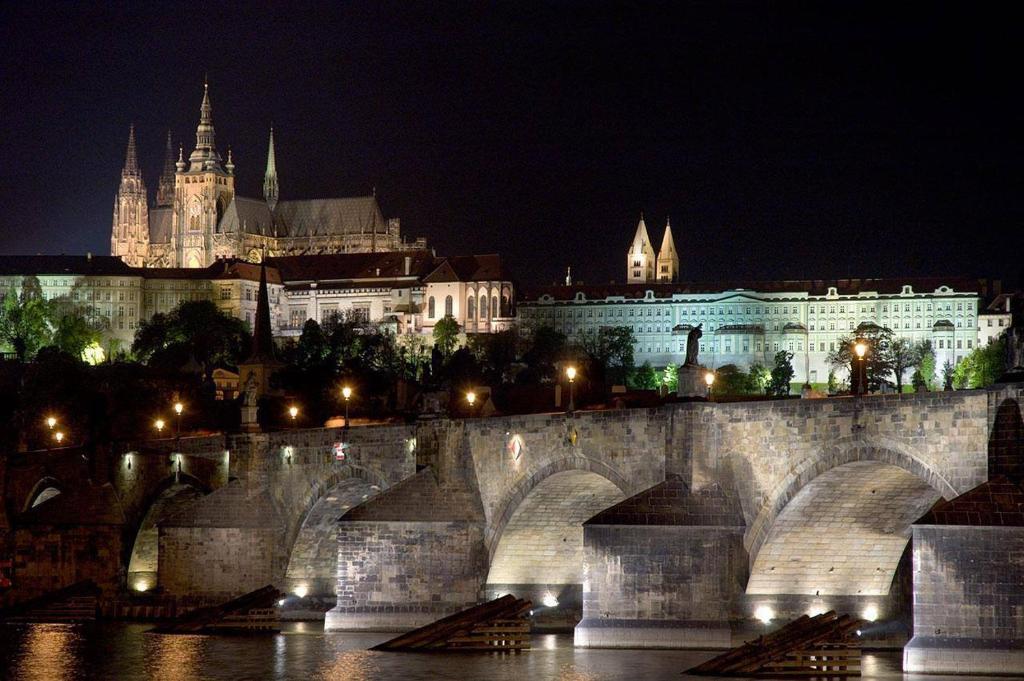 Club Hotel Praha 外观 照片