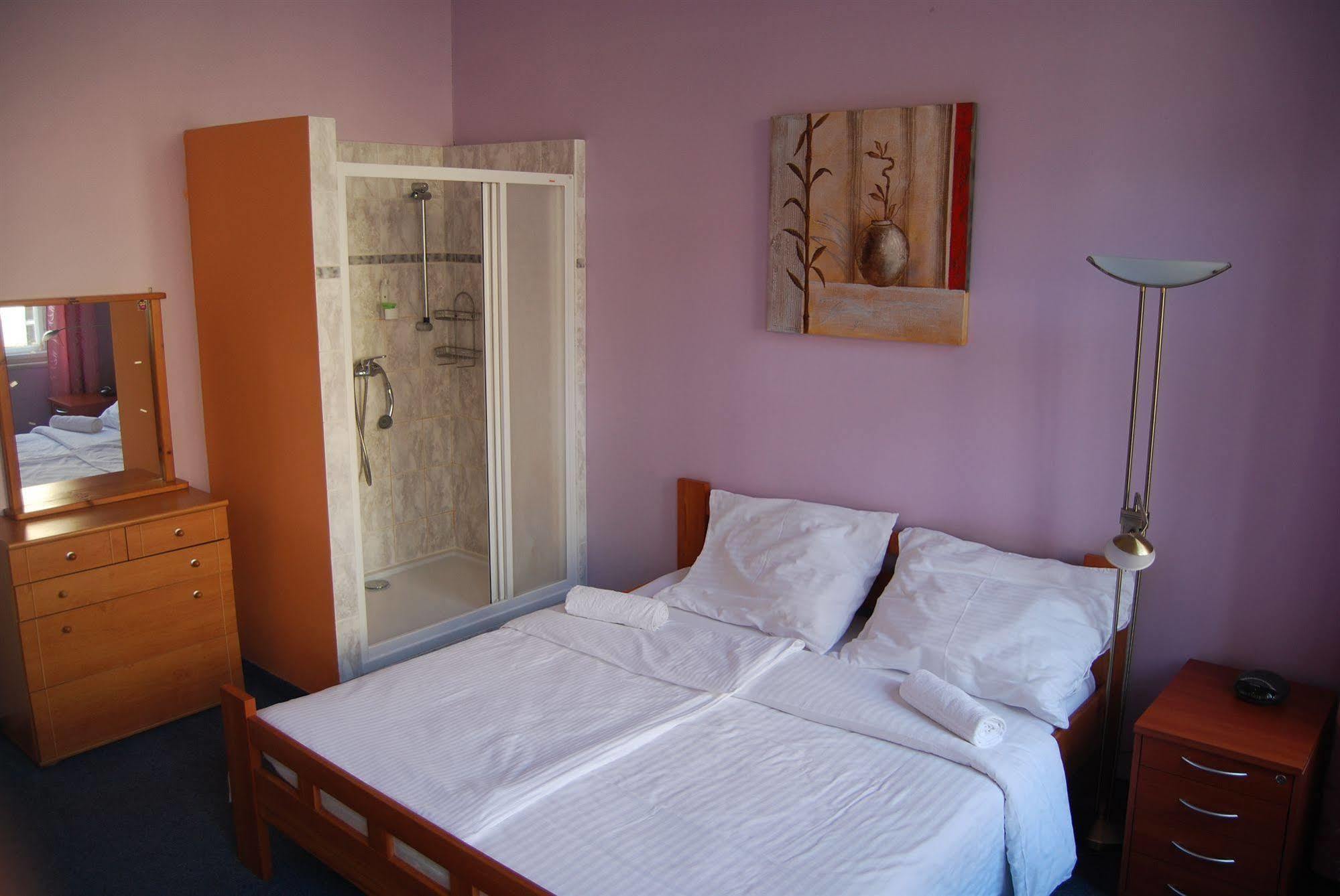 Club Hotel Praha 外观 照片