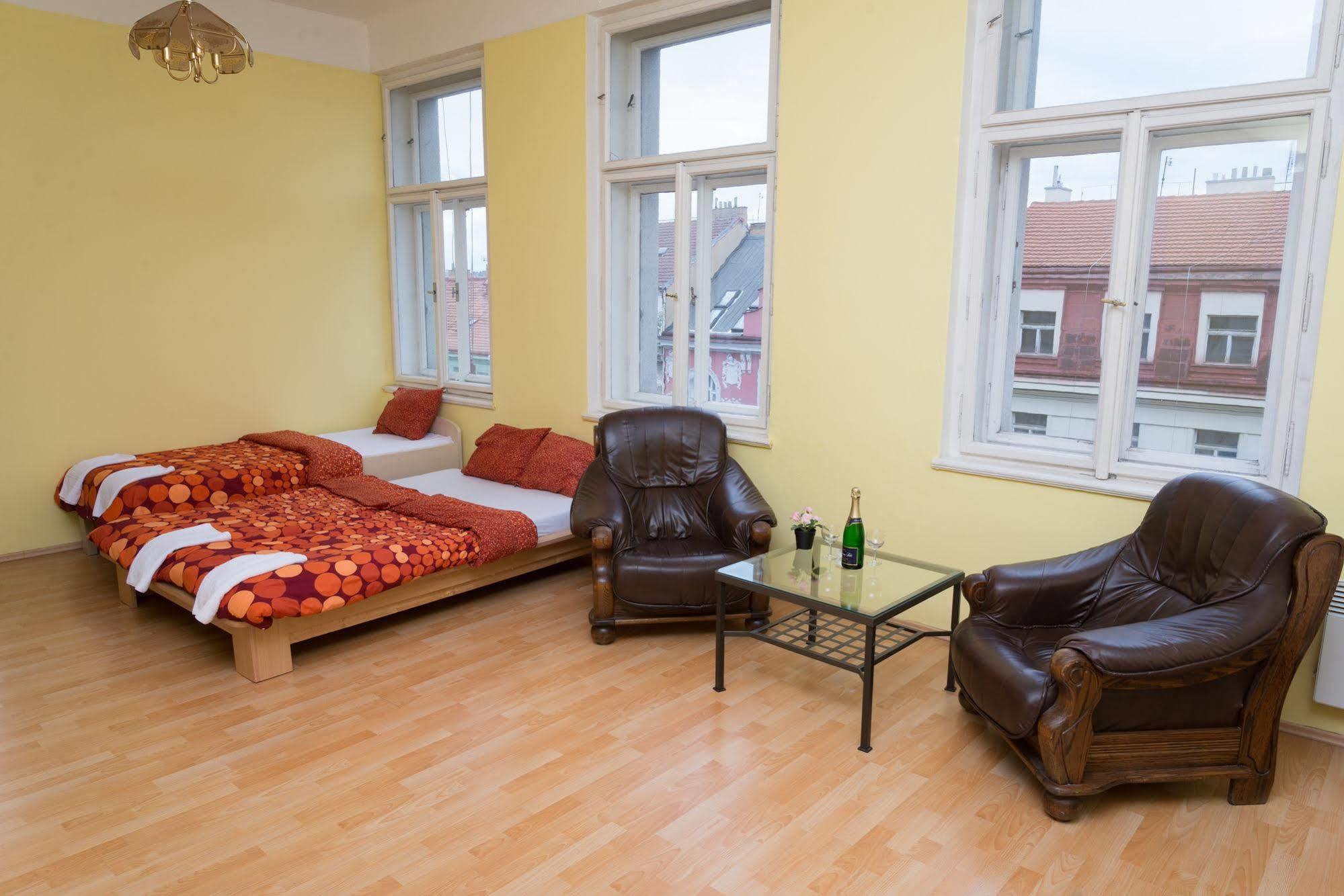 Club Hotel Praha 外观 照片